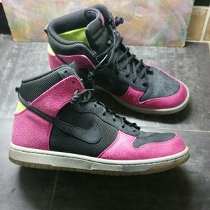 nike dunk high supreme spark